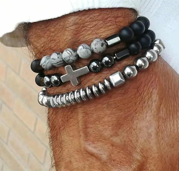 Men's 3 piece cross bracelet set - Image 2
